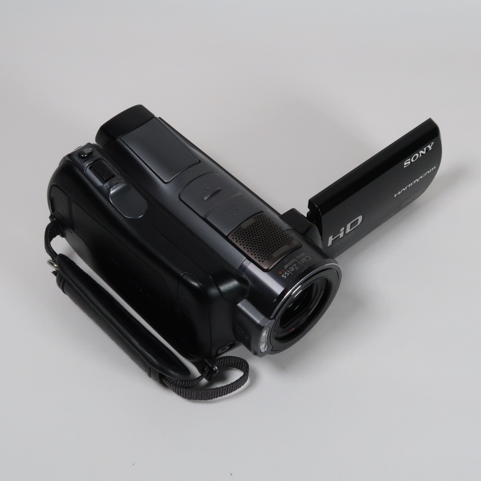 Sony HDR-SR12E Full HD AVCHD Handycam Camcorder – 120GB Internal Storage